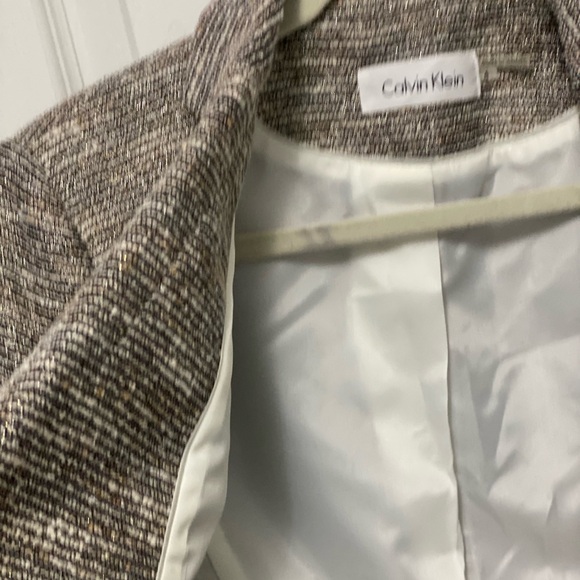 Calvin Klein size 4 petite suit. silver gold gray metallic tweed fabric. - Picture 3 of 7